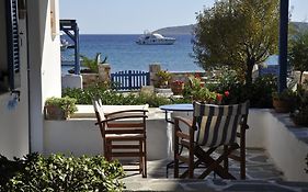 George'S Beach Studios Aliki Paros